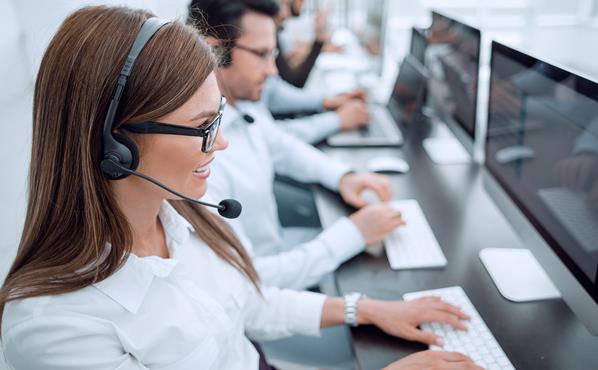 Omnichannel Call Center Agents