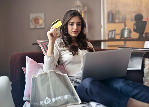 Consumer shopping online