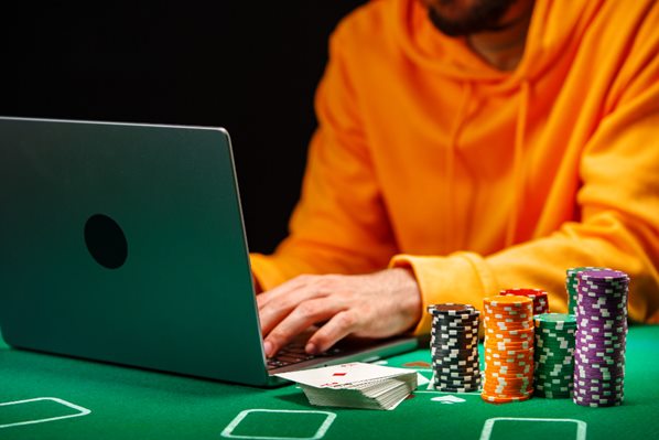 Online poker player